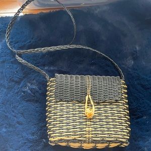Custom wicker bag